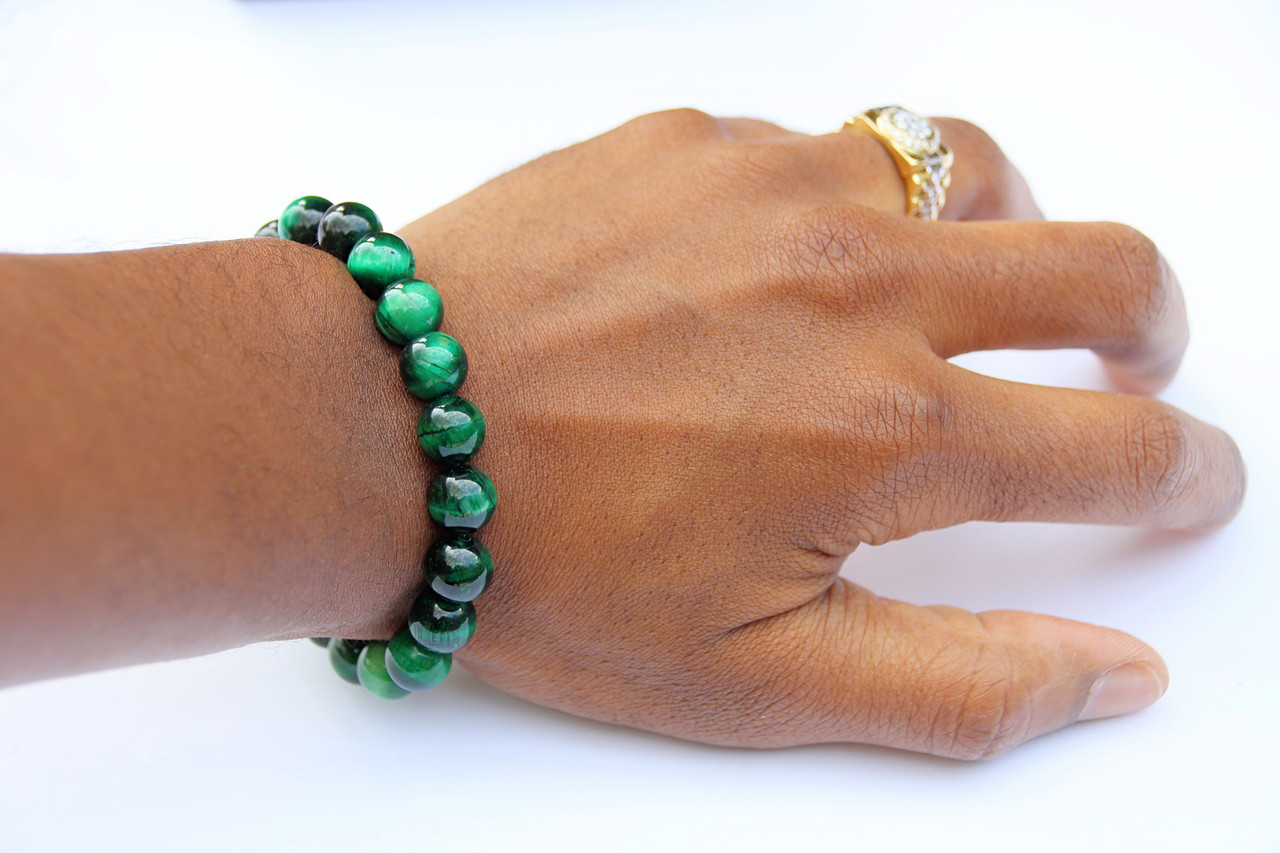 Bottega Veneta® Men's Braid Leather Bracelet in Emerald green. Shop online  now.