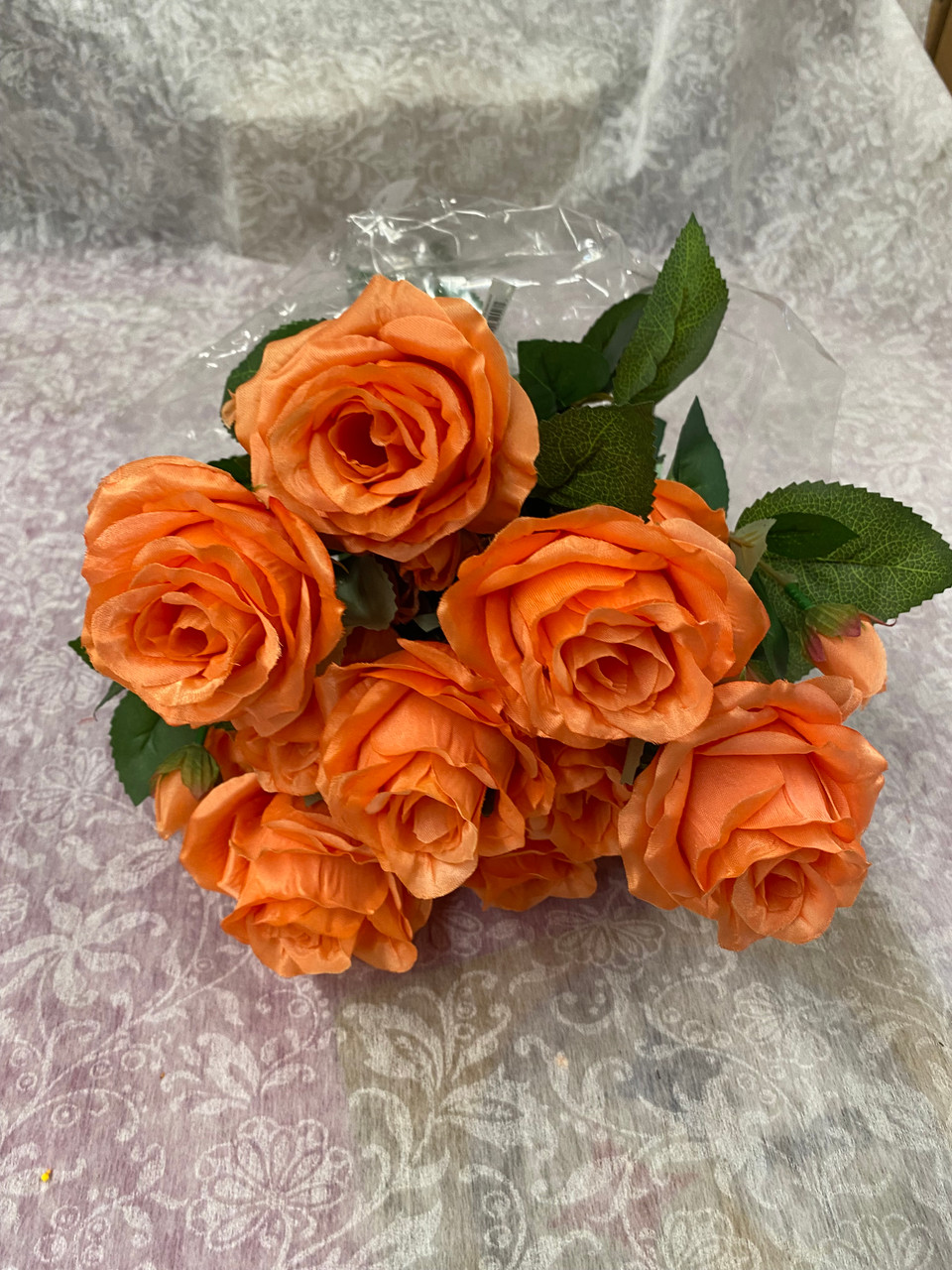 Eternity Rose w/buds Bush x 12 
Peach