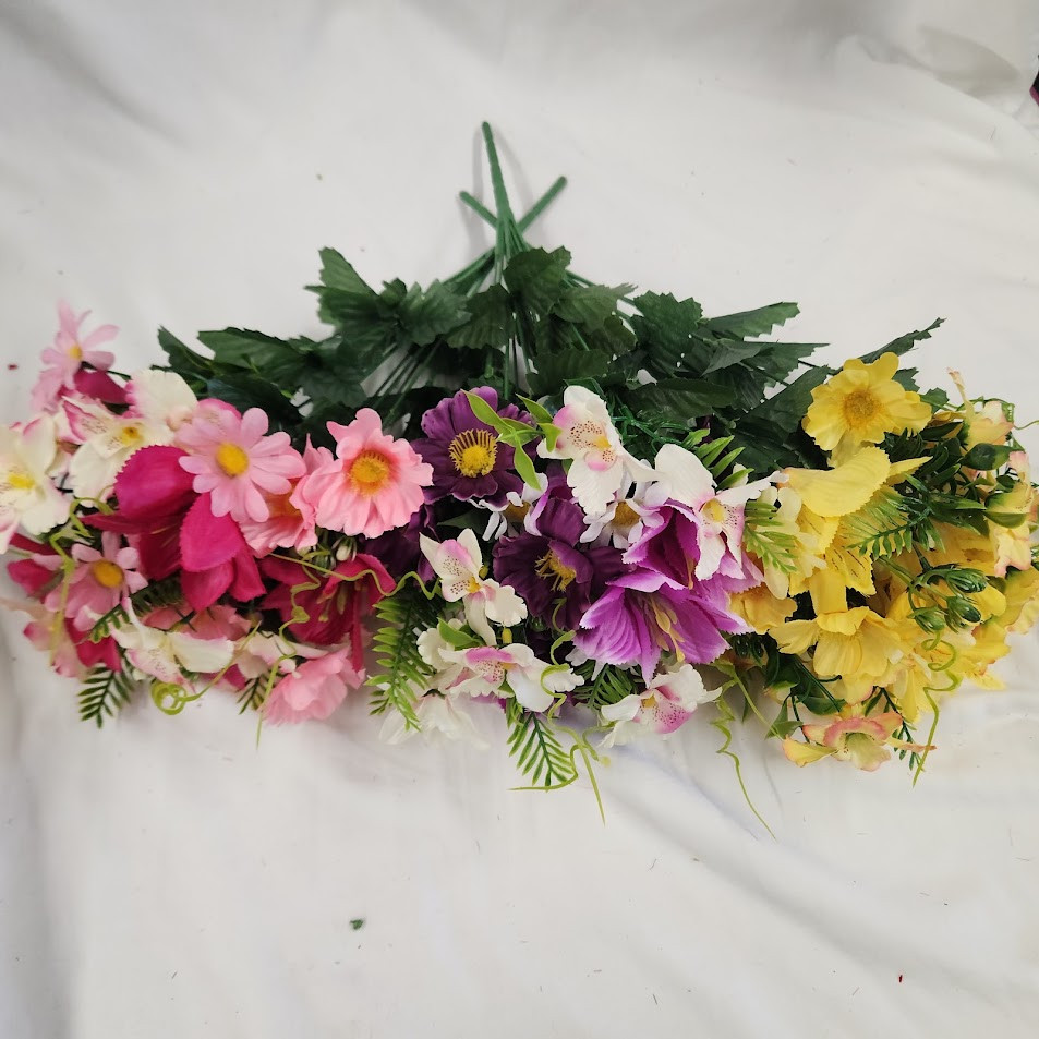 Alstromeria/Orchid/Cosmos Bush