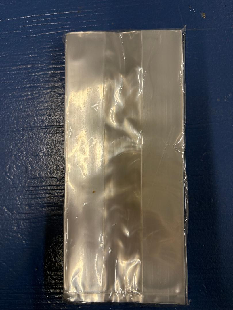 Krystalline Gusset Bag- Size 4"x2.75"x9" packed x 100. Boutonniere size