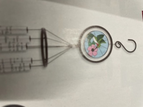 Stained Glass Sonnet has 5 center pinned tubes that emit sweet gentle tones. Popular sentiment is printed directly on the tubes. Quality glass headers and sails are two-sided, sculpted and hand painted. Crafted from aluminum and industrial cord, adjustable striker. Chimes tubes measure 7/8" diameter.

Versus:  "Those who touch our lives stay in or hearts forever." Hummingbird