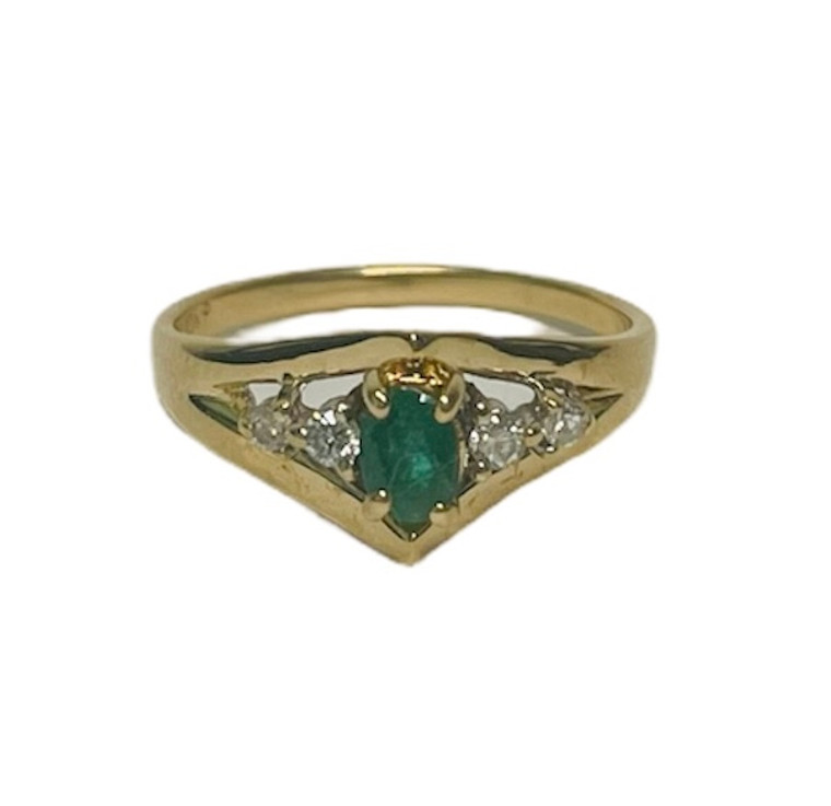 10K Yellow Gold Estate Diamond & Emerald Ring.  SKU: 371891.  Available at DiamondBayJewelers.com