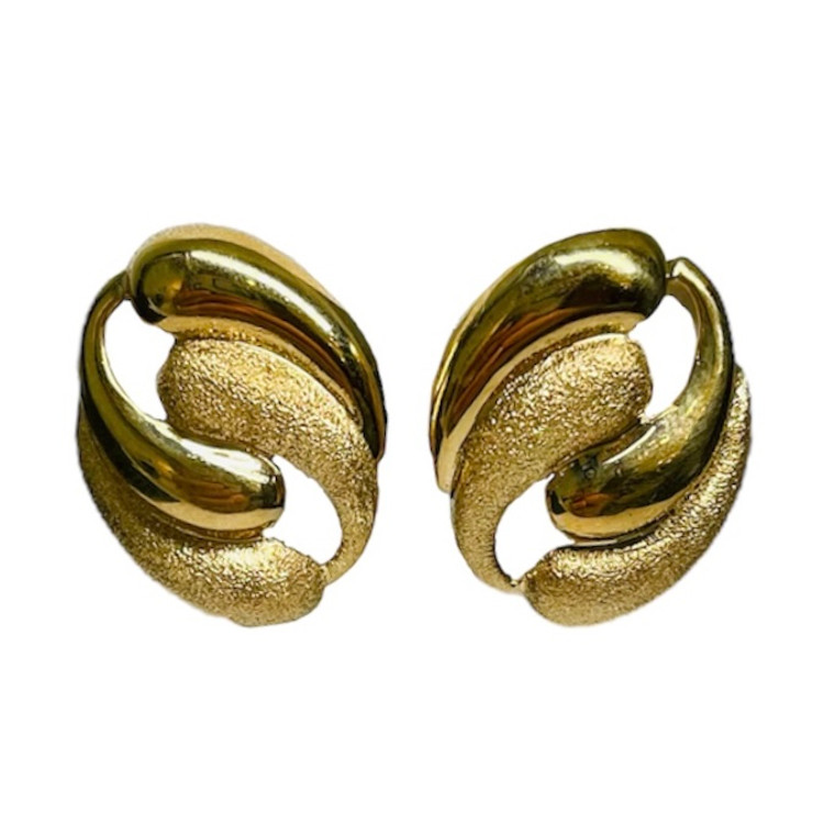 14KY Lightweight Post Earrings.  SKU: 123019.  Available at DiamondBayJewelers.com