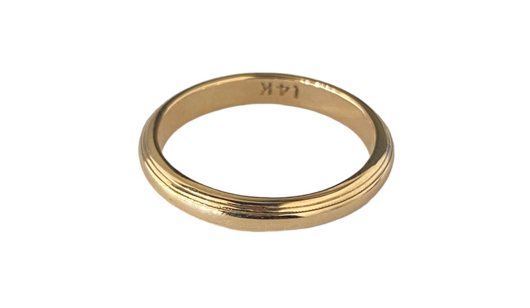 14k yellow gold 3mm wedding band size 8.25 Tiny beading design on both edges available at www.diamondbayjewelers.com SKU:02232405