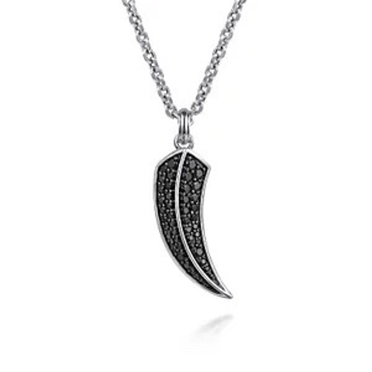 22 Inch 925 Sterling Silver Black Spinel Horn Mens Link Chain Necklace SKU:502402 available at www.diamondbayjewelers.com NKM2128-22SVJBS