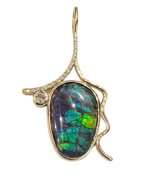 14K  Gold Ammolite Pendant.  SKU: 129310.  Available at DiamondBayJewelers.com