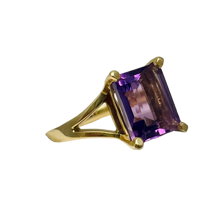 14KY Amethyst Emerald cut Ring.  SKU: 469852.  Available at DiamondBayJewelers.com