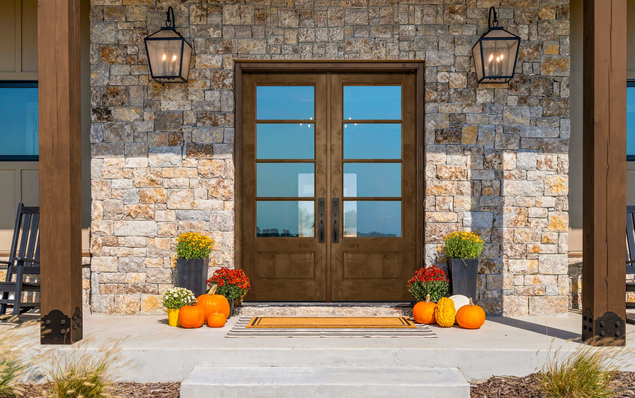Fall Colors That Make an Entrance