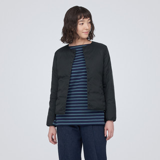 Kragenlose leichte Daunenjacke aus recyceltem Nylon 18084