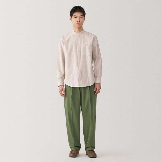 Khaki-Grün