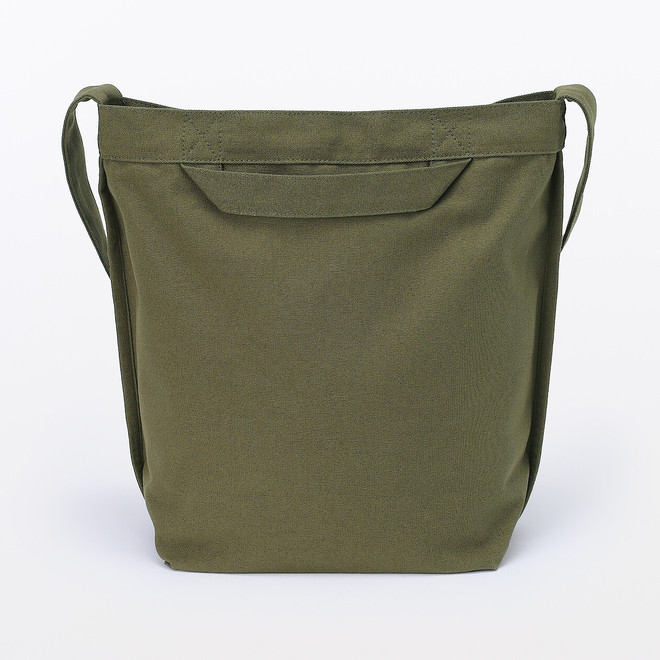 Khaki-Grün