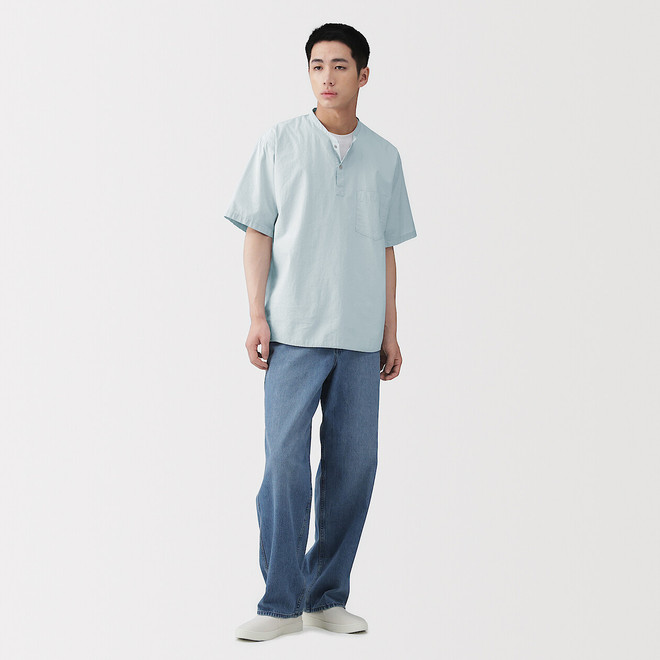 Blau