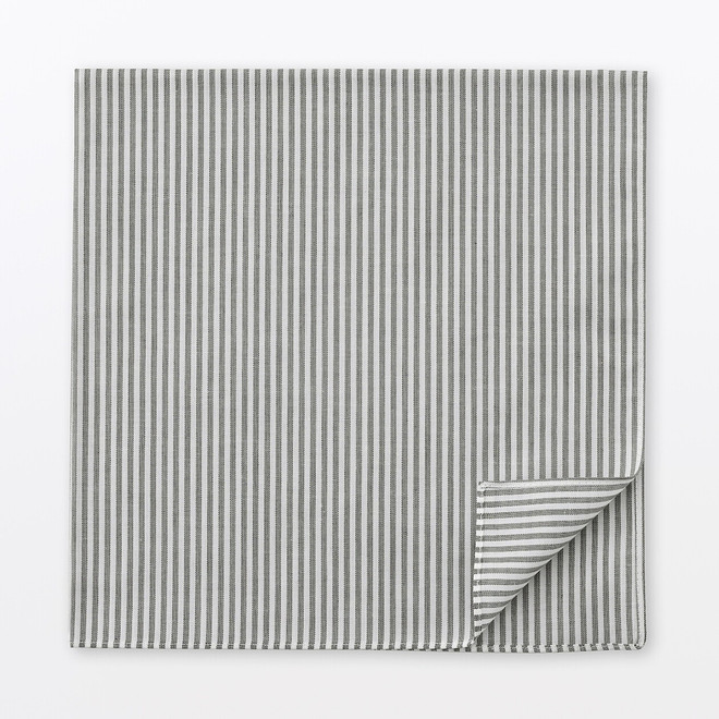 Grau Gestreift