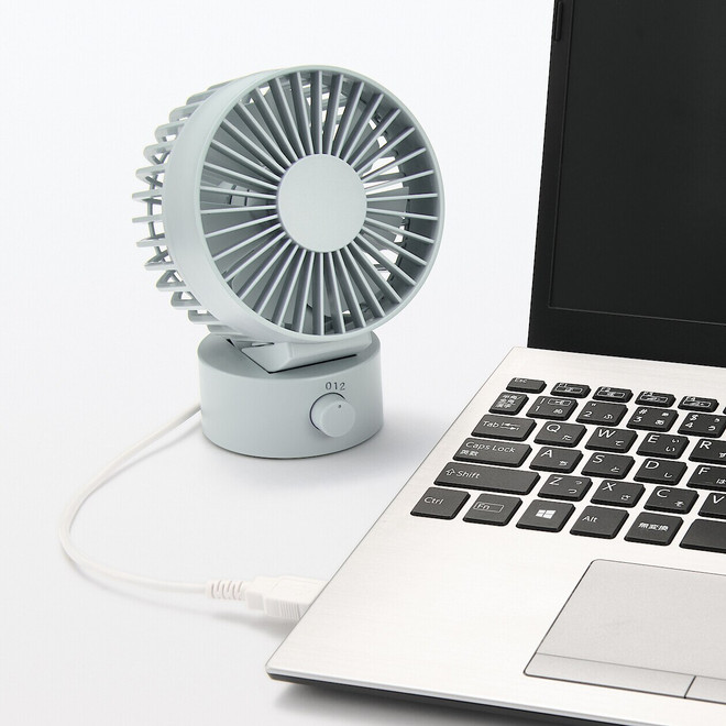 USB‐Tischventilator.