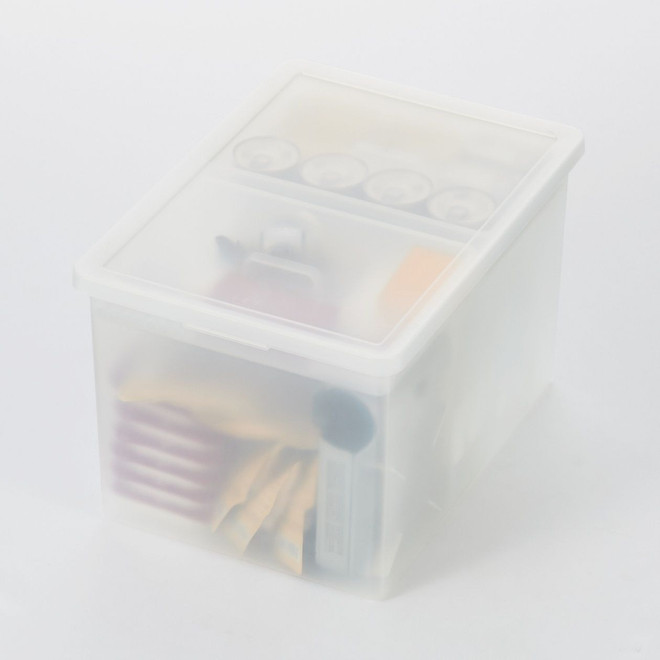 Halbtransparent