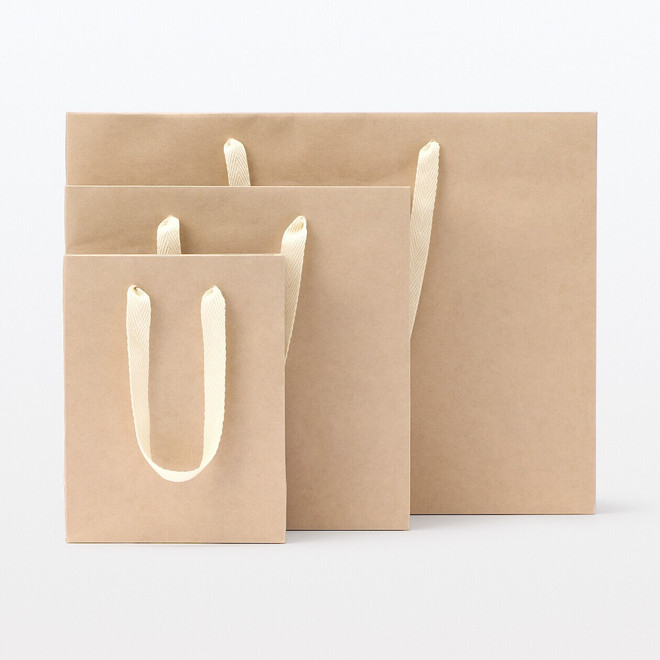 Tasche aus Packpapier, S.