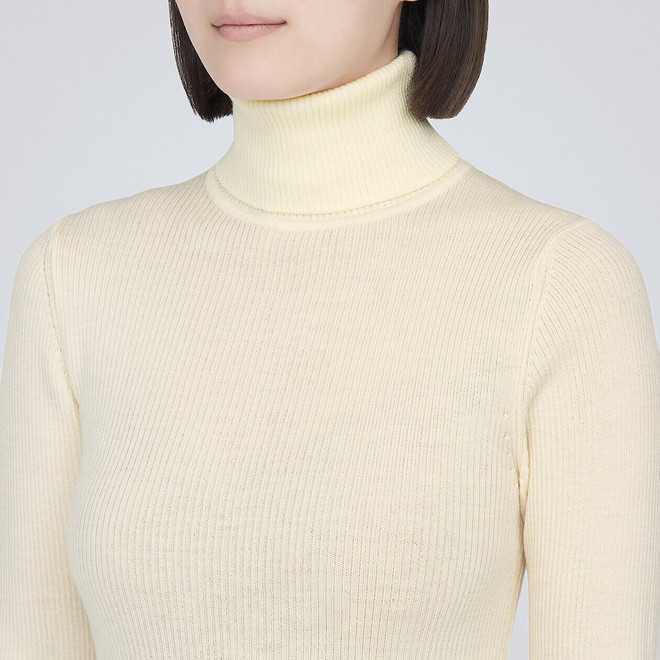 Less‐Itchy Rippstrick‐Pullover mit Rollkragen 18267