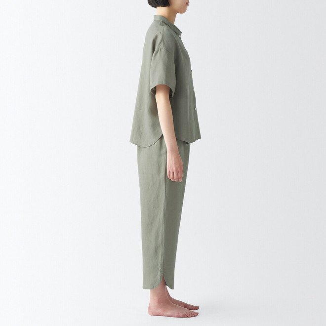 Kurzärmeliger Pyjama aus Lyocell‐Leinen‐Mischung