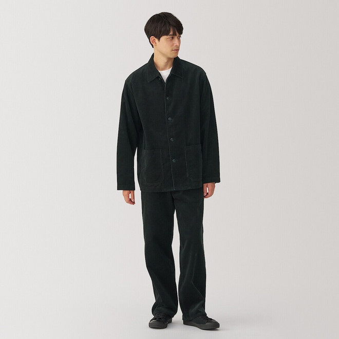 Herrenjacke aus Kapok‐Mischung mit Cord.