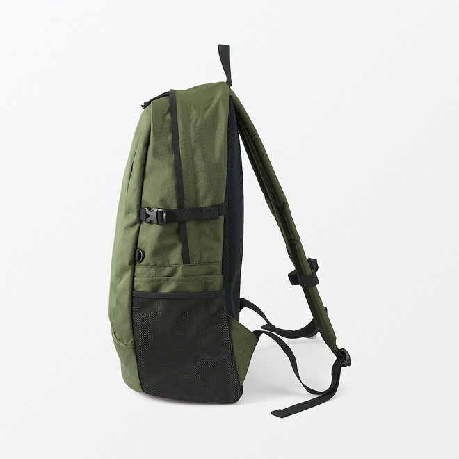 Wasserabweisender Rucksack mit großem Fassungsvermögen