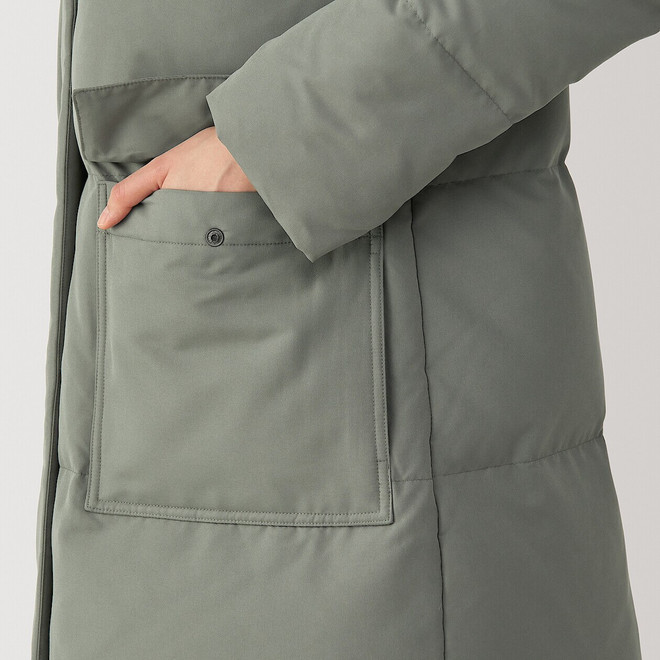 Wasserabweisende Daunenjacke für Damen