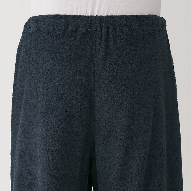 Dunkelmarine Gestreift