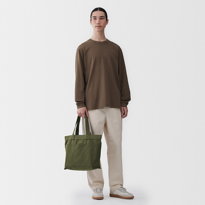 Khaki-Grün