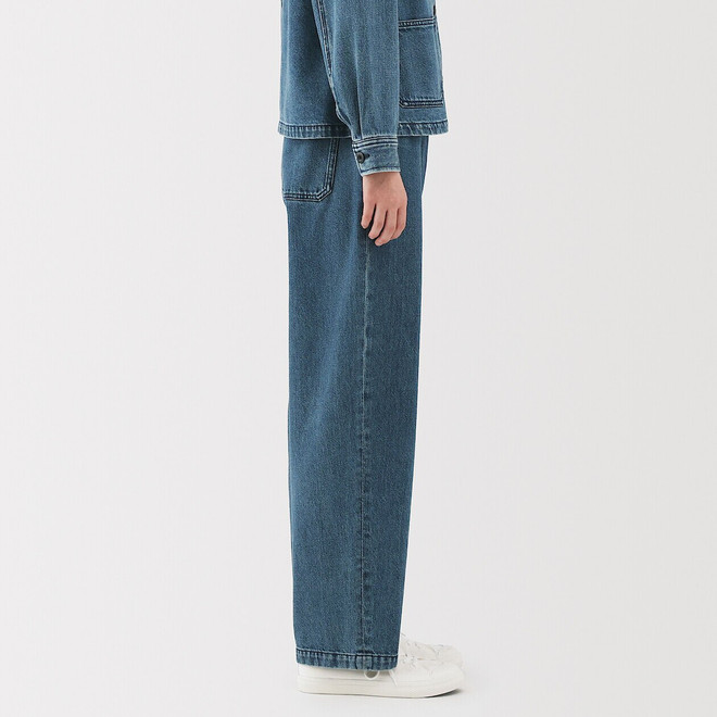 Damen Denim‐Jeans aus Kapok‐Mischgewebe mit weiter Beinform