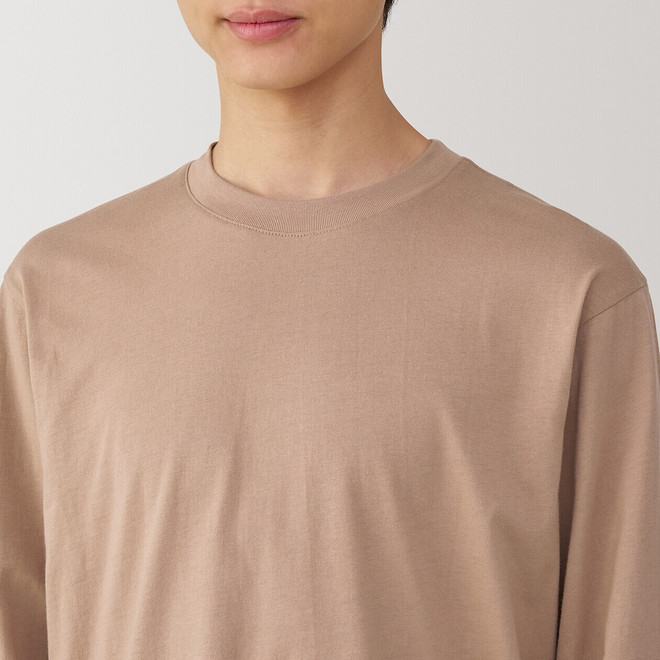 Herren Longsleeve aus gewaschenem Jersey.