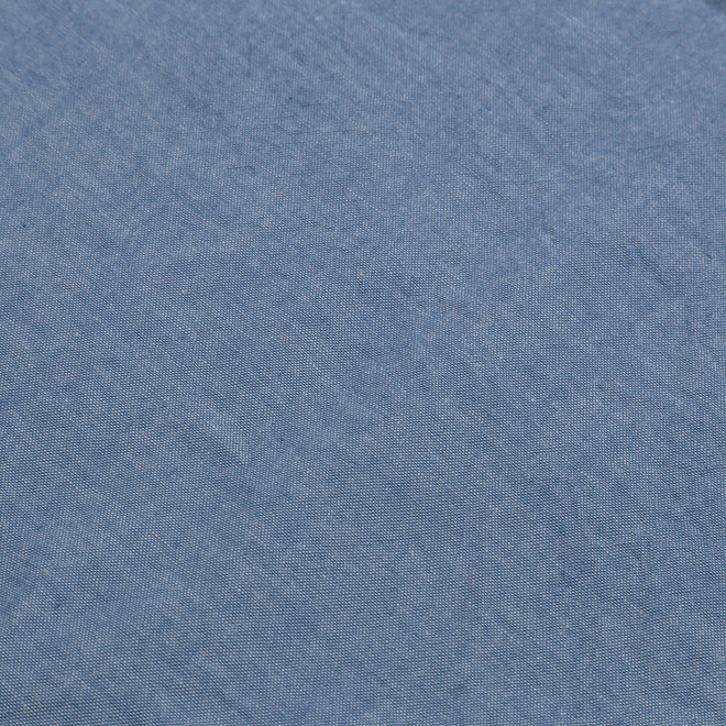 Hellblau