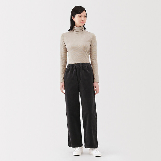 Beige Gestreift