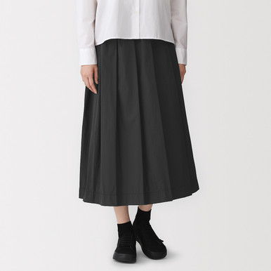 MUJI | Damen-Plisseerock aus wasserabweisendem Memory-Gewebe Marine S