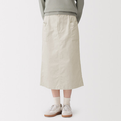 MUJI | Damen‐Stretch‐Cordrock mit hoher Taille und Midi‐Länge Cremeweiß M