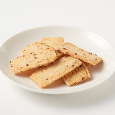 MUJI | Blätterteigsnacks mit Cheddar‐Käse und Zwiebeln. 70g 70 g