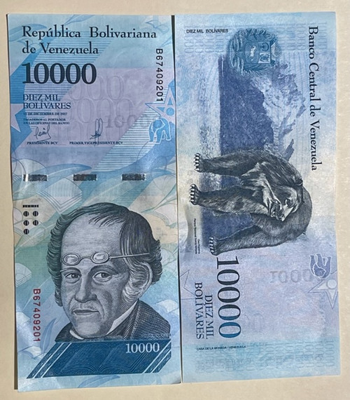 Bundle of 100 crisp uncirculated obsolete Venezuelan Currency -10000 Bolivares - 2017