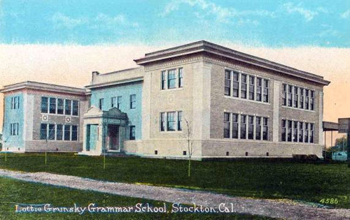 Lottie Grunsky Grammar School, Stockton, California Postcard