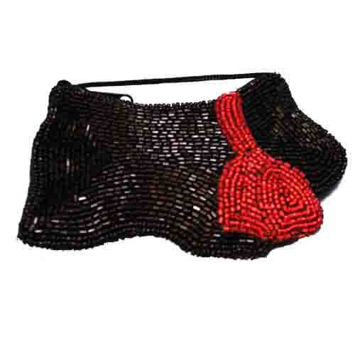 Dog Shape, Black w/Red Bow