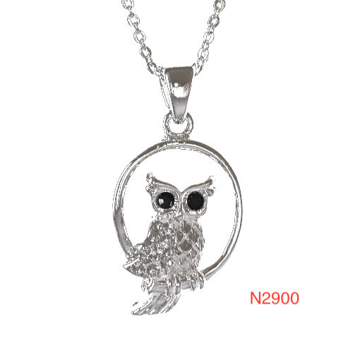 Necklace Owl in oval frame