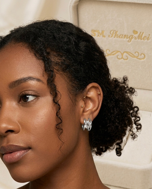 Earrings - zigzag with crystal inside, Silver