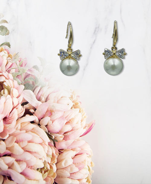 Earring - Hanging pearl with bow , gold