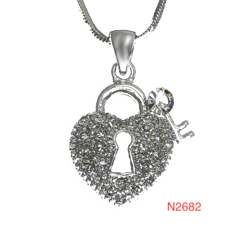 Necklace Heart w/Keyhole