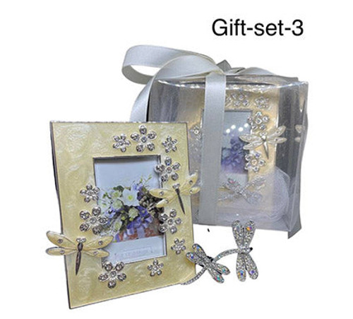 Gift Set- 2" x 3"  Marble look dragonfly picture frame with double dragonfly brooch in clear box with bow