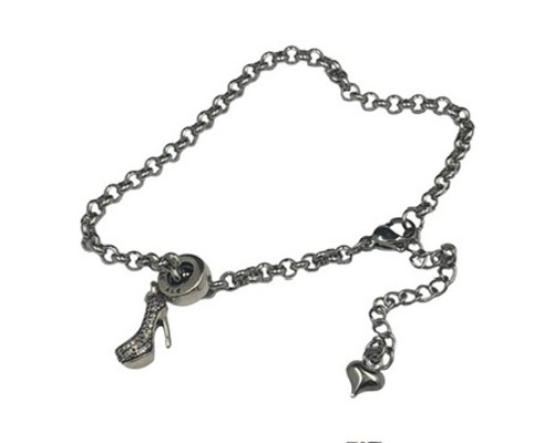 Bracelet stainless steel chain with small heeled shoes charm