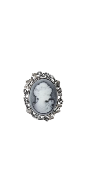 Brooch Cameo trim flower look