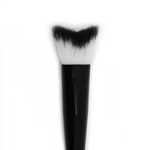 Swoop Cleansing Brush | Ombre Tip Swoop Cleansing Brush | Ombre Tip