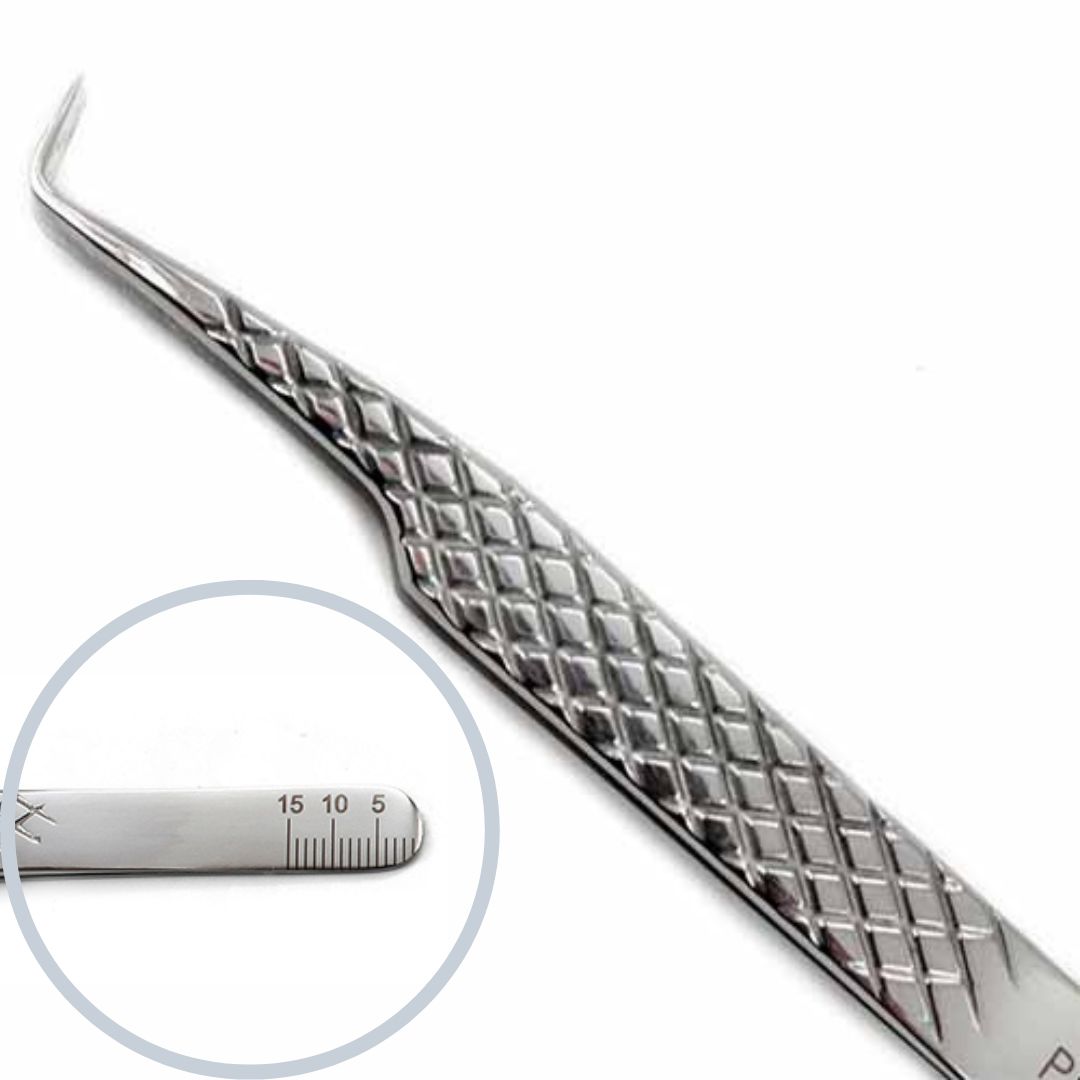 Curved Lash Tweezers with Diamond Grip | 4.7 (12cm)