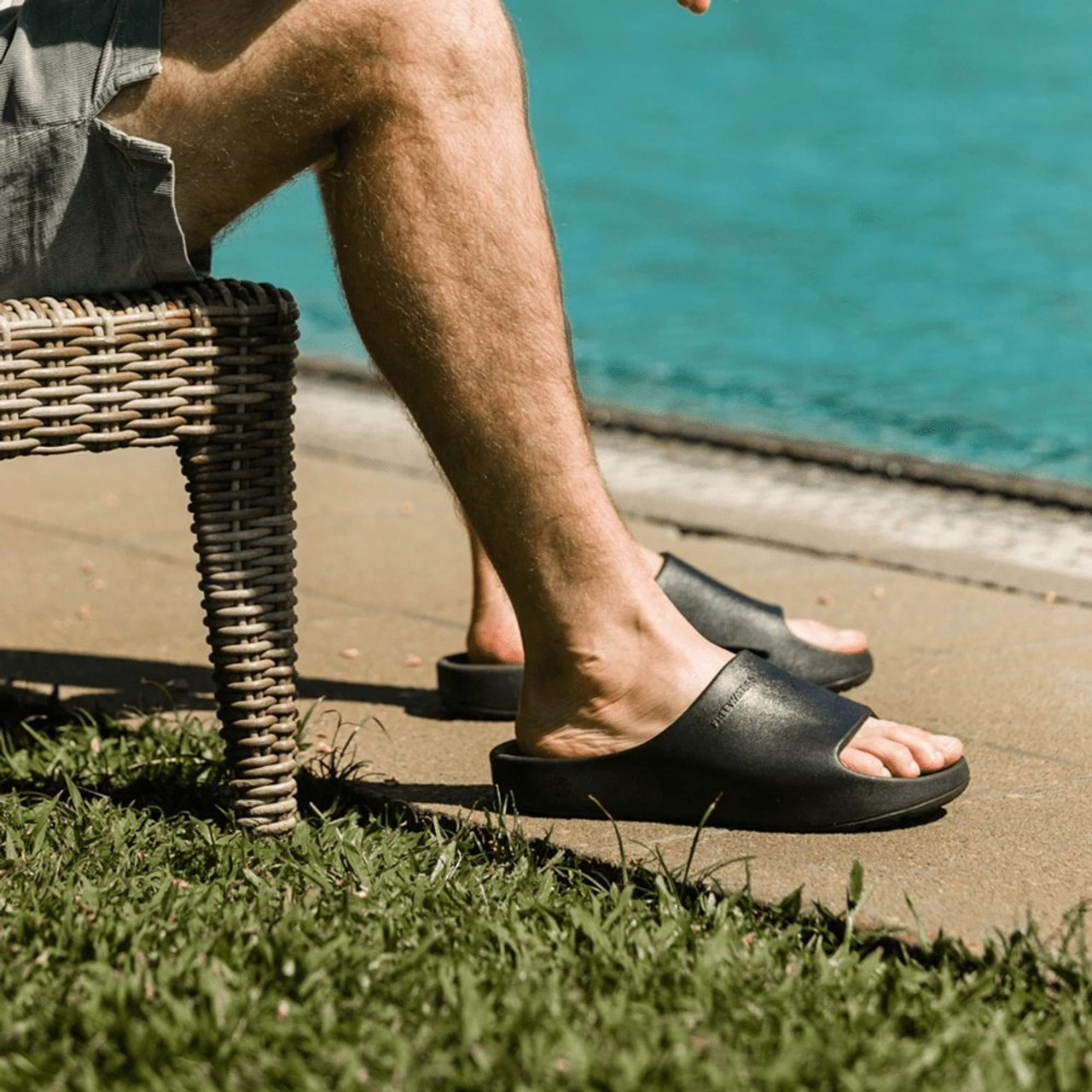 Freewaters Cloud9 Slide Sandal (Adults') - Peter Glenn Ski