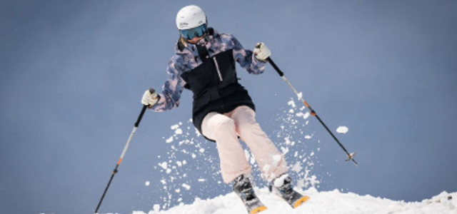 What is Skiing in Japan Like? What to Know Before You Go 