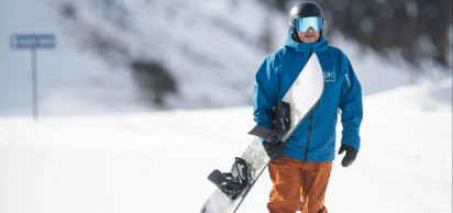 The Best Gifts for Snowboarders Heading Into 2026 - Peter Glenn