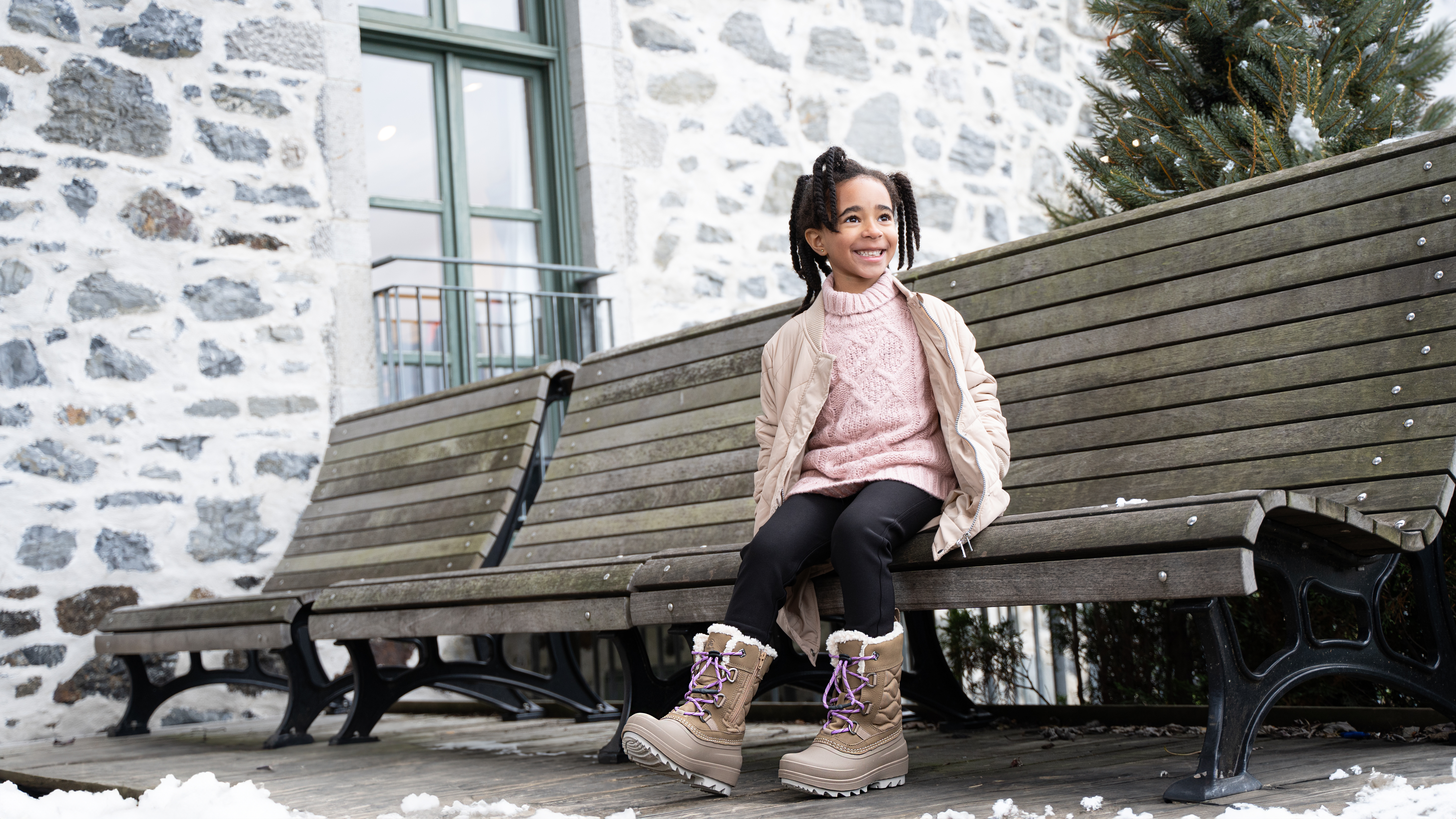 Find the Right Winter Boots for your Child at Peter Glenn